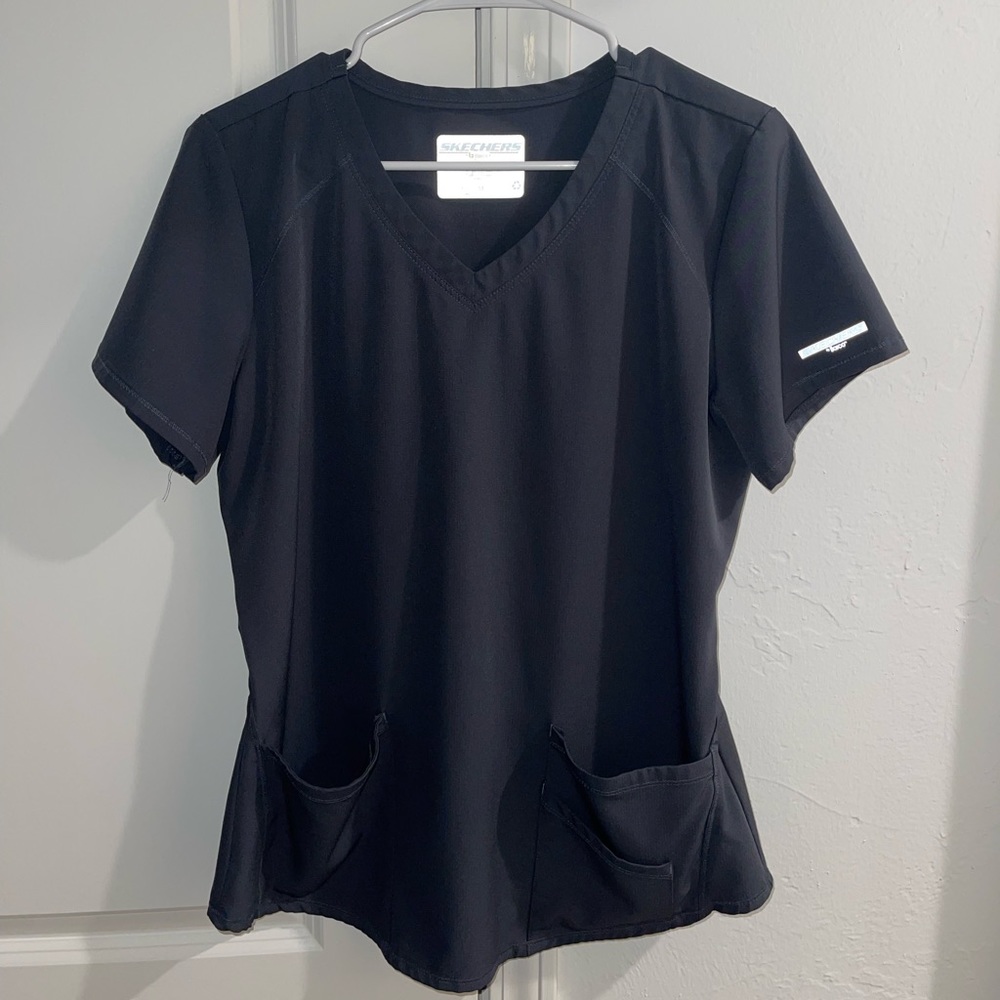 Sketchers by Barco Scrub Top